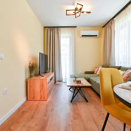 Rea Zdravena - Boutique With Private Parking